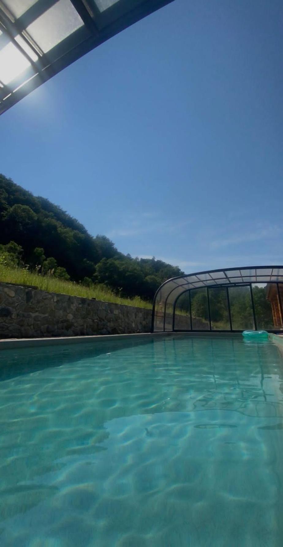 Pensiunea Lupul Dacic Costesti  ภายนอก รูปภาพ